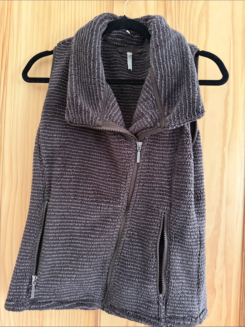 Cozy Plush Sherpa Vest in Charcoal